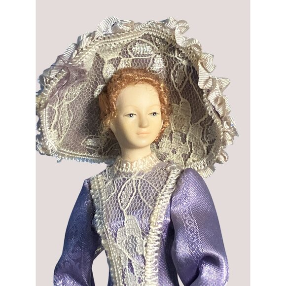 Putting on the Ritz TASSEL DOLL 2001 12 Inch Figurine by Popular Imports - Picture 2 of 10